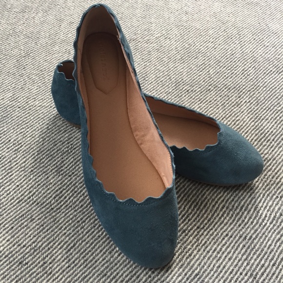 violet and red shoes flats